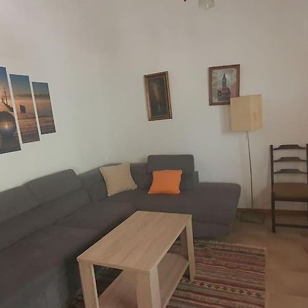 Appartamento Confortable House In Nature Fofola Esterno foto