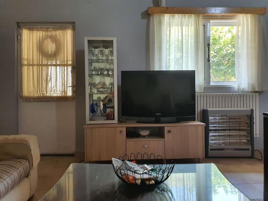 Appartamento Confortable House In Nature Fofola Esterno foto